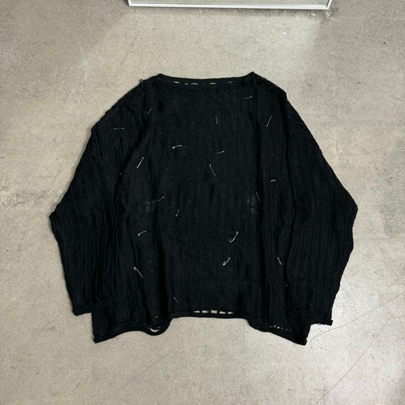 Safety Pin Sweater - Picture 2 of 5
